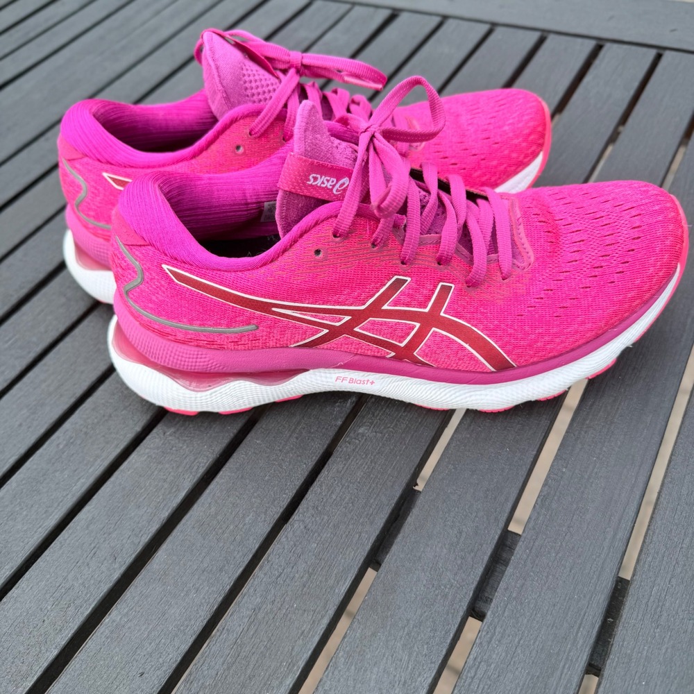 ASICS Gel-Nimbus 24 Womens Size 9 Running Shoes Fuchsia Red Athletic Trainers - Picture 11 of 15